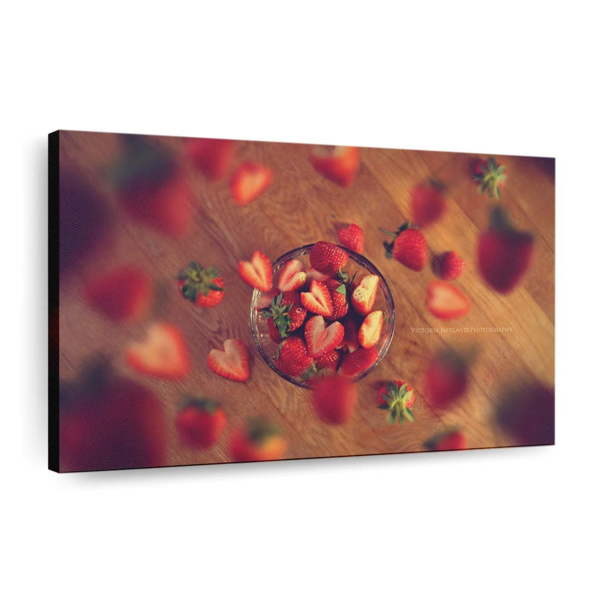 very berry strawberry wallpaper