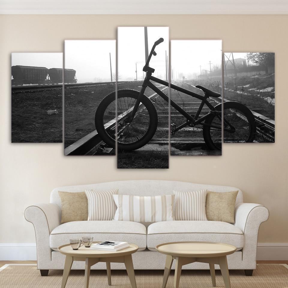 bmx bike on train tracks sport leinwandbilder kunstdrucke rahmen